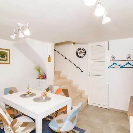 度假居 Tezoro Royal *